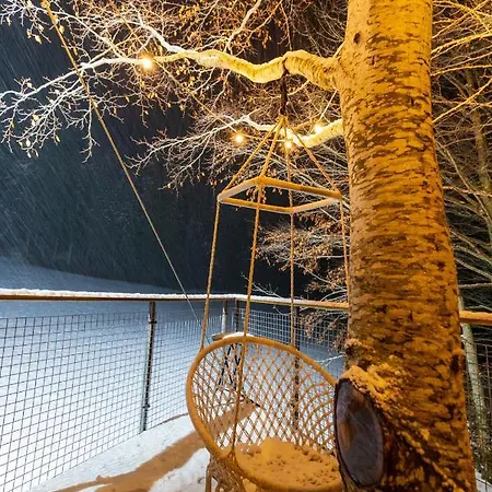 Holiday home Perchee La Resilience Sur Le Plateau Du Vercors *