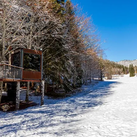 Perchee La Resilience Sur Le Plateau Du Vercors Holiday home *